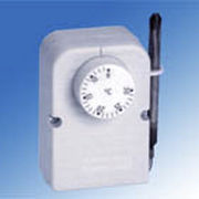 Wall-mounted thermostat 100/TAIP40for heating and coolingroom
