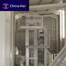 Solids bucket elevator for bulk materials