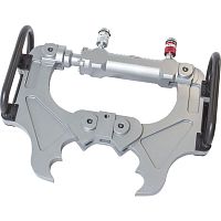 Primary demolition hydraulic crusher HBC seriescontrolledhandheld