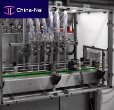 Automatic filling machine bottlefor liquidslinear