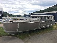 Inboard express cruiser ECOTROLL 49wheelhousealuminum3-cabin