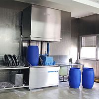 Cleaning station for the pharmaceutical industry FUX laboratory