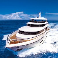 Cruising motor yacht JOHNSON 93flybridgewheelhouse