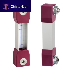 Liquids level indicator LV bypassfor tankwith temperature sensor