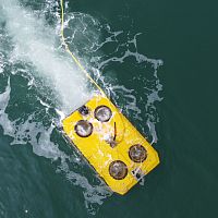 Hull cleaning underwater ROV MEPUS-UICR