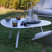 Contemporary coffee table VANITYlacquered aluminumaluminum baseoval