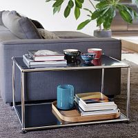 Contemporary side table USM Hallermetalmetal basesquare
