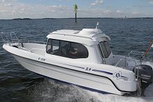 Outboard day cruiser 5.9Xwith enclosed cockpitsport-fishing5-person max.