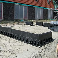 Precast ground beam