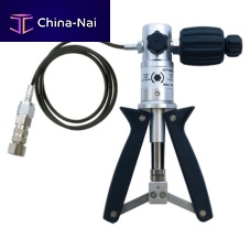 Pneumatic calibration pump K/Pmanualfor pressure and vacuum