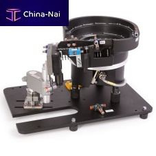 Screw feeding unit ZEBnutfor parts assemblytransport