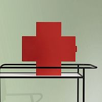 Free-standing medicine cabinet Cross