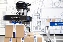 Robotic palletizer ES COBOTtrayboxpackage