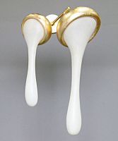 Organic design wall light FLUIDEindoorresin