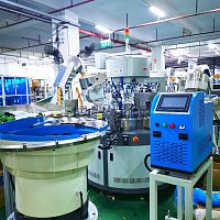 Linear capping machine SZZ-108fully-automaticPLC-controlledfully-automatic