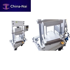 Leak testing machine for fuel cells