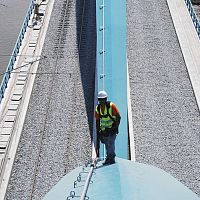 Fall-arrest safety rail COMBIRAILsteel