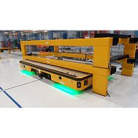Battery-powered self-propelled trailer more than 6 axlesfor heavy loadslifting