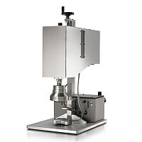 Overhead screw-capping machine SC50Tsemi-automaticmulti-containerfor the pharmaceutical industry
