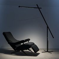 Floor-standing lamp grue F2000lacquered steellacquered aluminumpolycarbonate