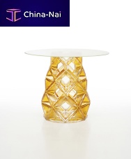 Contemporary table HOMUNEcrystalroundby Michael Young