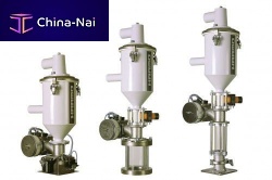 Feed hopper for pellets