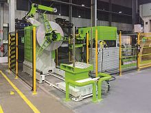 Automatic feeding system for production linesmaterial