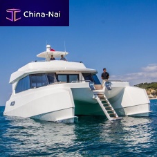 Catamaran motor yacht 2400 - 2100 cruisingflybridgehybrid
