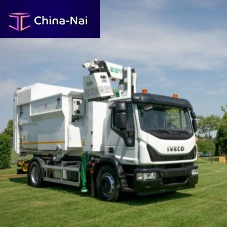 Top-loader waste collection vehicle 2ASwith crane
