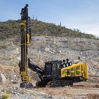 Blasthole drilling rig ZT44rotarydown-the-holehydraulic