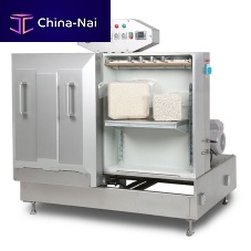 Vacuum packing machine PACKPLUS-VA65PLC-controlledbagfor the food industry