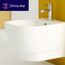 Wall-hung bidet TURAceramic