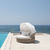 Contemporary daybed JOURNEYfabricgardencanopy