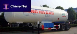 Semi-tanker semi-trailer towedfor LPG