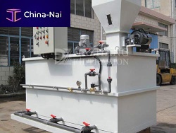 Disc feeder powderfor liquids