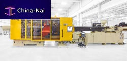 Horizontal injection molding machine HYLECTRIC 4.0®for PETfor medical device manufacturing