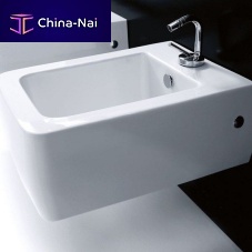 Wall-hung bidet EGOceramic