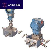 Multi-channel manifold TESCOM AS6stainless steelgasfor hydraulic applications