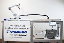 Colaborative robot linear unit Movotrak CTUbelt-drivenwith servo-motorprecision
