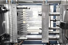 Injection molding machine