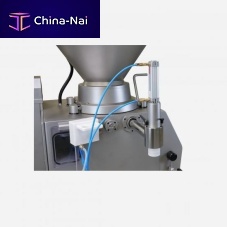 Liquids dispenser head D 40for food products