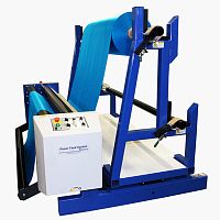 Cutting feeding unit for fabric roll