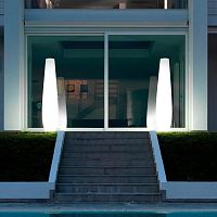 Contemporary light column DELOSpolyethyleneoutdoor