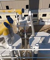 Dosing hopper for concretepowder
