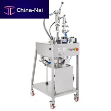 Manual filler-capper volumetricpistonmonobloc