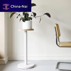 Contemporary side table Trissepowder-coated steelpowder-coated steel baseround