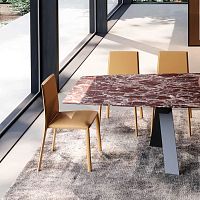 Contemporary chair Miaindoorleathermetal base