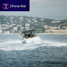 Outboard runabout Noblesse 830opendual-console10-person max.