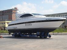 Boat self-propelled trailer 3-axlefor heavy loads