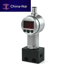 Central lubrication unit pressure switch DSC3electronicrelativeM12 connector
